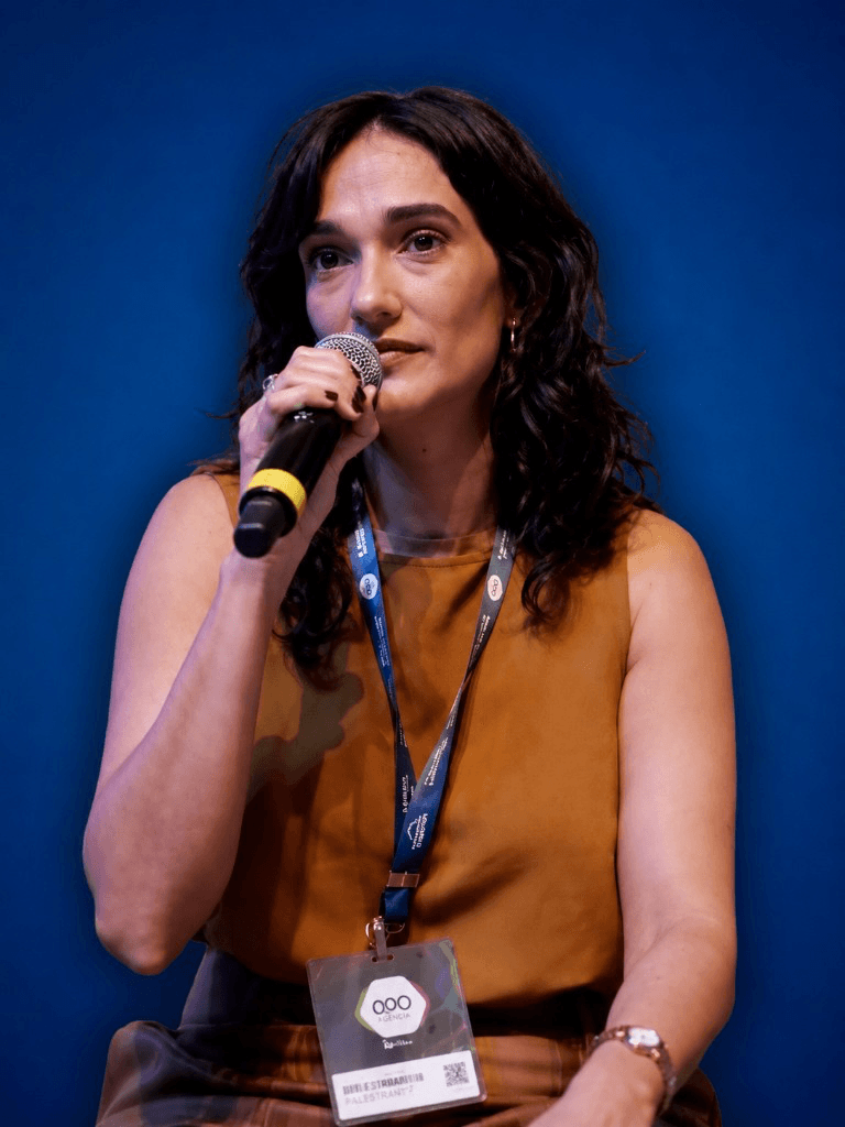 Lívia Pazianotto, DPO e Gerente do Jurídico na Clicksign